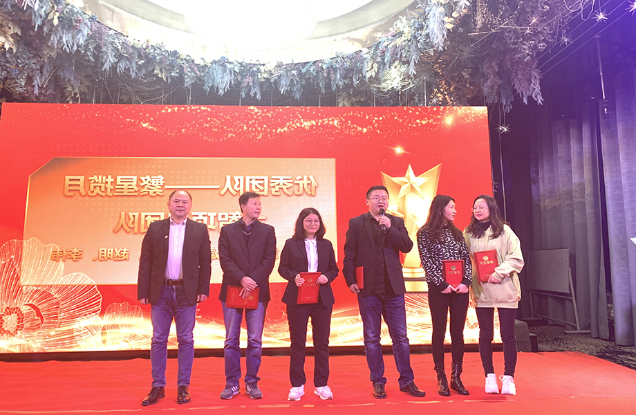 1643002221468945.jpg 8bd9d69edf3d7cae28cf3bbd5dbdb41.jpg